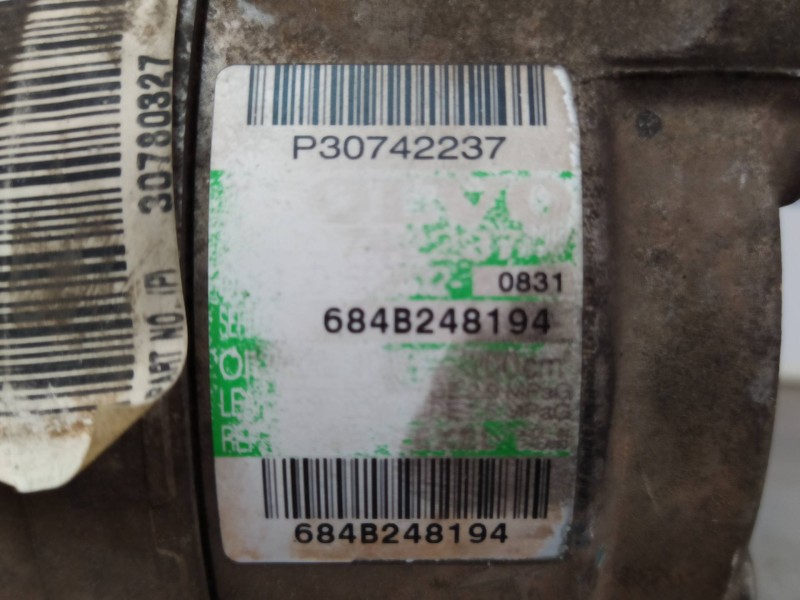 Recambio de compresor aire acondicionado para volvo xc90 2.4 diesel cat referencia OEM IAM 30742237  