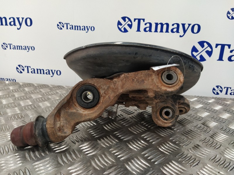 Recambio de mangueta trasera derecha para volvo xc90 2.4 diesel cat referencia OEM IAM P30793075  