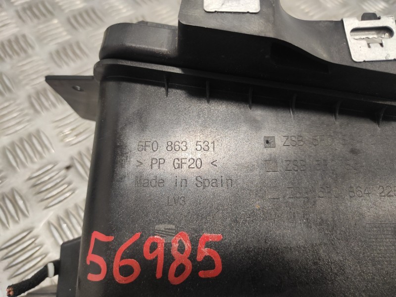 Recambio de moldura para seat leon (5f1) 1.6 tdi referencia OEM IAM 5F0864225 5F0864225B 5F0864225A