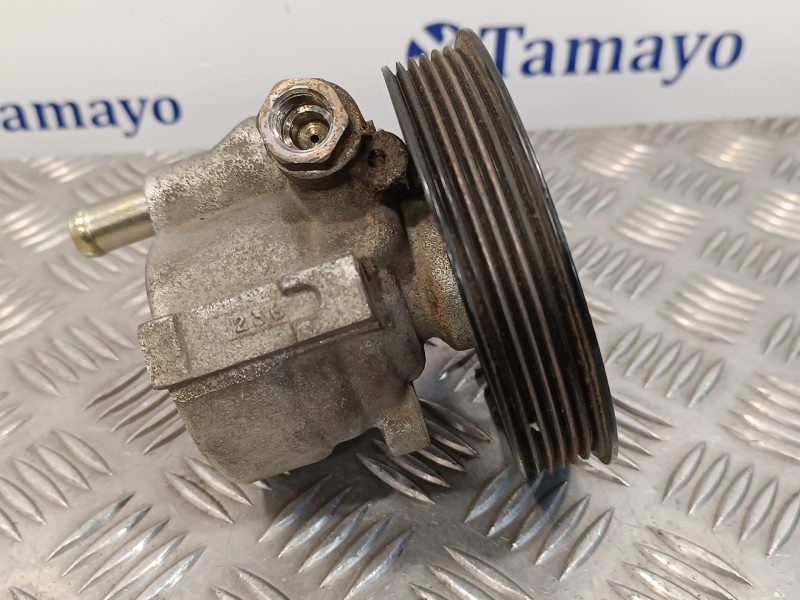 Recambio de bomba servodireccion para renault megane i berlina hatchback (ba0) referencia OEM IAM 26090956  