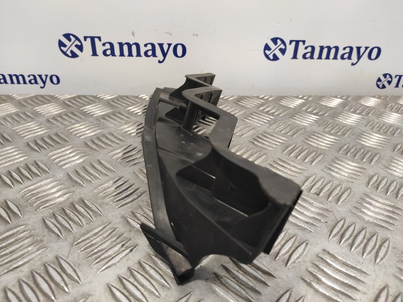 Recambio de soporte faro derecho para volkswagen passat variant (3c5) 2.0 tdi referencia OEM IAM 3C0807890  