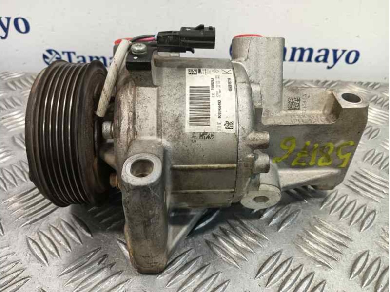 Recambio de compresor aire acondicionado para dacia duster ii referencia OEM IAM 926001571R  T98082AA