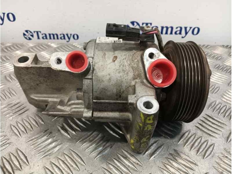 Recambio de compresor aire acondicionado para dacia duster ii referencia OEM IAM 926001571R  T98082AA