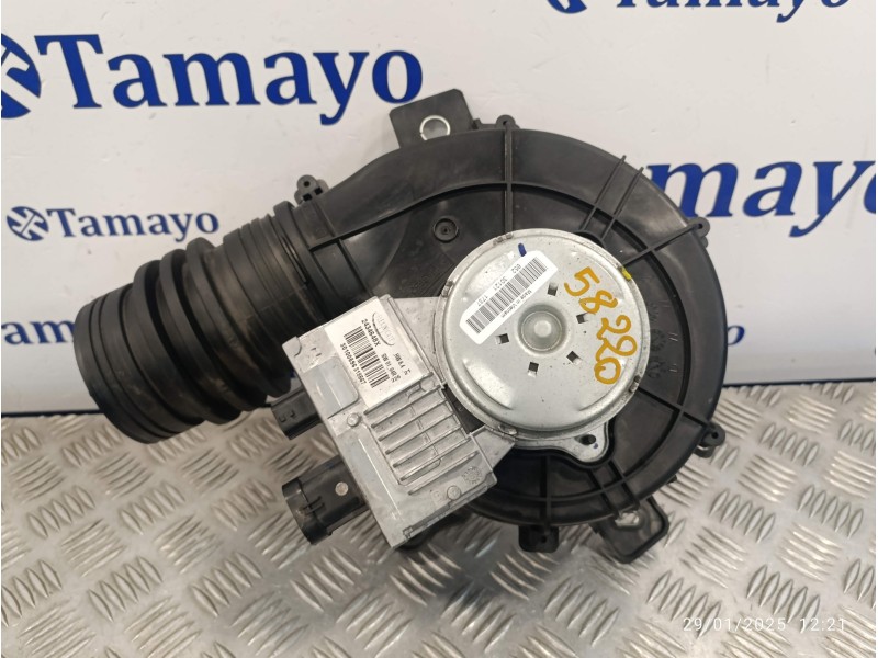 Recambio de ventilador calefaccion para smart forfour eq referencia OEM IAM A4535000600 T663185A 2434648X