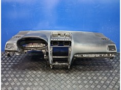 Recambio de salpicadero para subaru xv 2.0 cat referencia OEM IAM 66040FJ010  