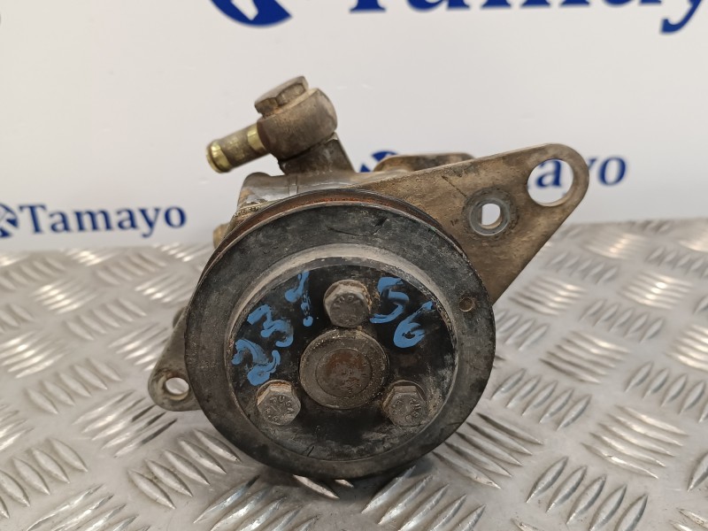 Recambio de bomba servodireccion para mercedes-benz mb 120 2.4d referencia OEM IAM 616963  OM616963
