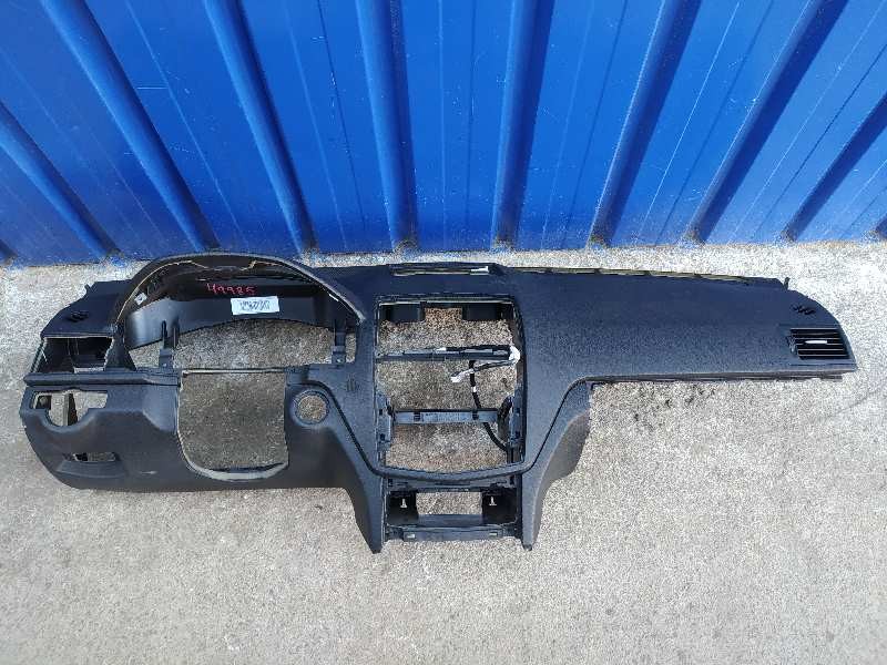 Recambio de salpicadero para mercedes-benz clase c (w204) berlina 2.2 cdi cat referencia OEM IAM   
