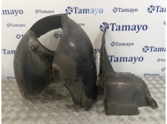 Recambio de plastico paso rueda delantero derecho para volkswagen passat variant (3c5) 2.0 tdi referencia OEM IAM 3C0805978  3C0