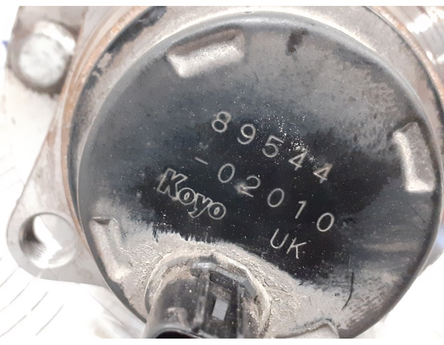 Recambio de mangueta trasera derecha para toyota corolla (e12) 2.0 d-cat referencia OEM IAM 8954402010  