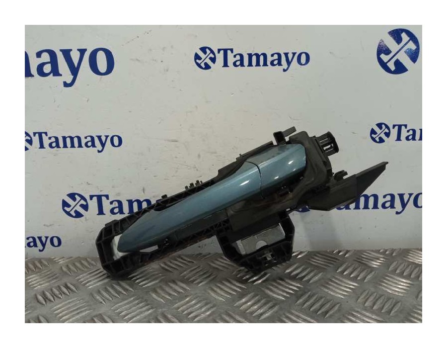 Recambio de maneta exterior trasera izquierda para mercedes-benz clase gla (w156) referencia OEM IAM A2047602134 05080701 A15676