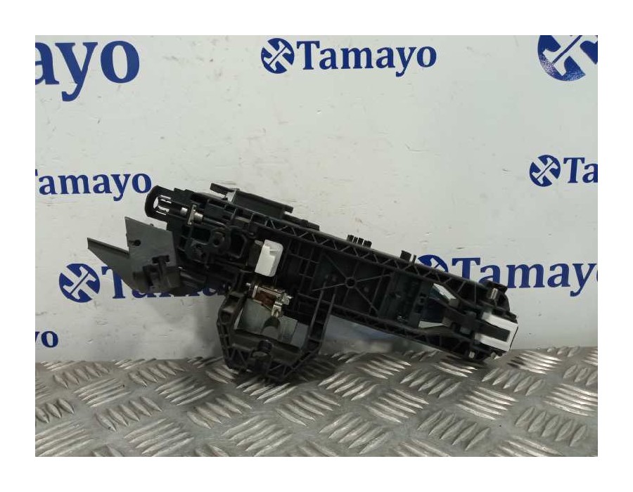 Recambio de maneta exterior trasera izquierda para mercedes-benz clase gla (w156) referencia OEM IAM A2047602134 05080701 A15676