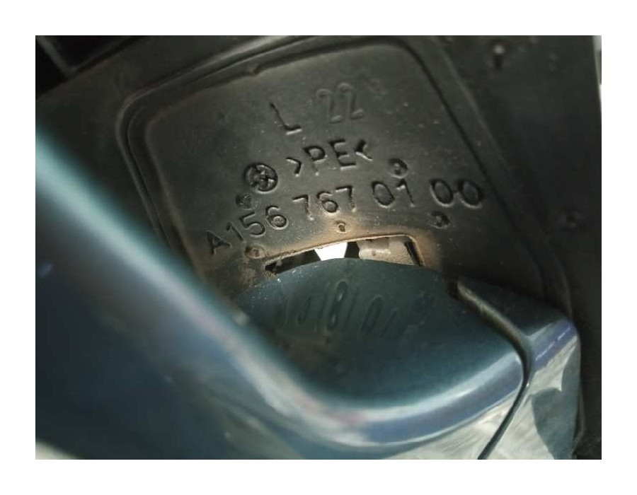Recambio de maneta exterior trasera izquierda para mercedes-benz clase gla (w156) referencia OEM IAM A2047602134 05080701 A15676