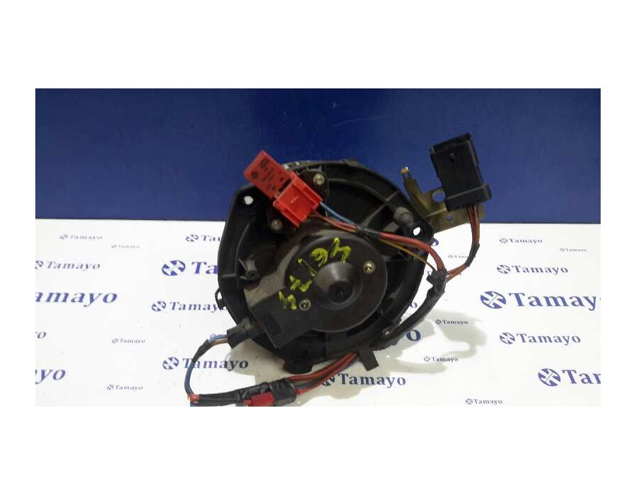Recambio de motor calefaccion para iveco daily caja cerrada (1999 =>) 2.3 diesel cat referencia OEM IAM 658561J  