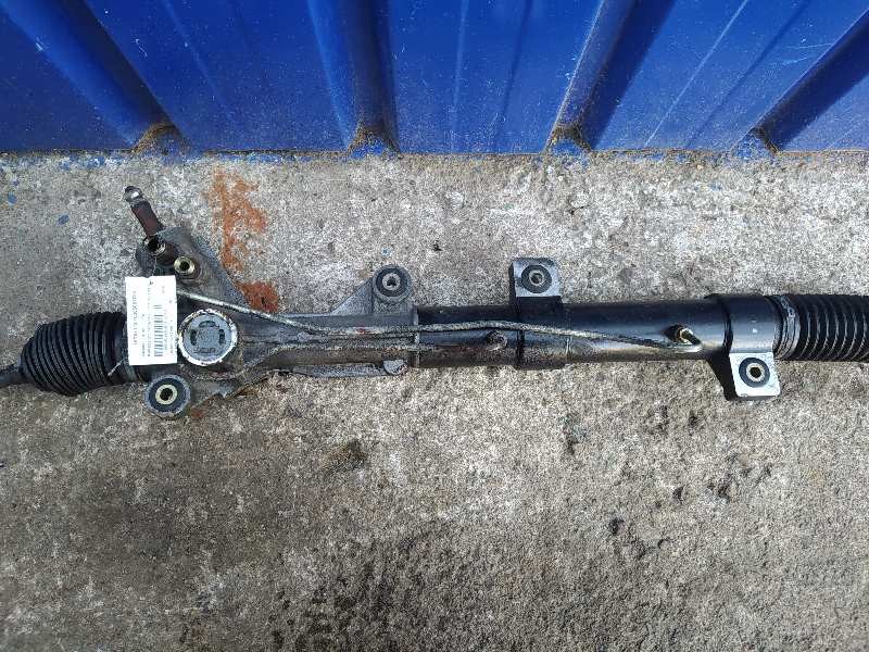 Recambio de cremallera direccion para mercedes-benz vito (w638) caja cerrada 2.3 diesel referencia OEM IAM A6384611101  