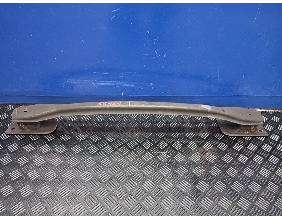 Recambio de refuerzo paragolpes trasero para ford fiesta (ccn) 1.25 16v cat referencia OEM IAM 8V5117912BH  KA8587900011