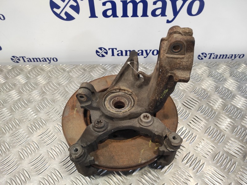 Recambio de mangueta delantera izquierda para peugeot 206 berlina referencia OEM IAM   