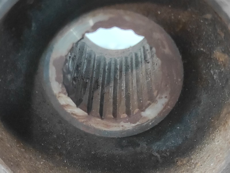 Recambio de mangueta delantera izquierda para peugeot 206 berlina referencia OEM IAM   