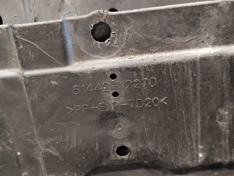 Recambio de puente delantero para toyota prius (nhw30) 1.8 16v cat referencia OEM IAM 5144212270  