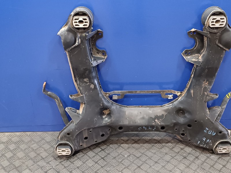 Recambio de puente delantero para audi a8 (d2) 4.2 v8 32v referencia OEM IAM   