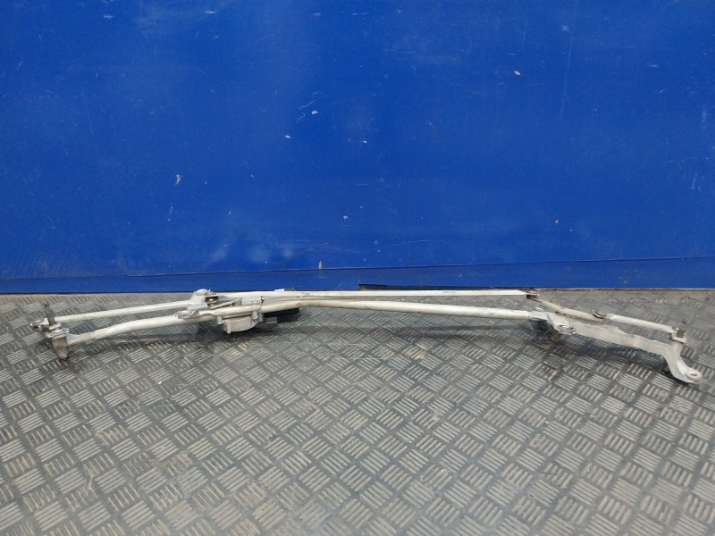 Recambio de motor limpia delantero para mercedes-benz vito kasten (639) referencia OEM IAM A6398200140  405148
