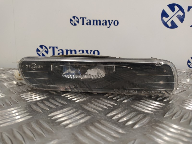 Recambio de faro antiniebla derecho para bmw serie 3 berlina (e46) 2.5 24v referencia OEM IAM   