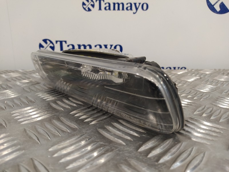 Recambio de faro antiniebla derecho para bmw serie 3 berlina (e46) 2.5 24v referencia OEM IAM   