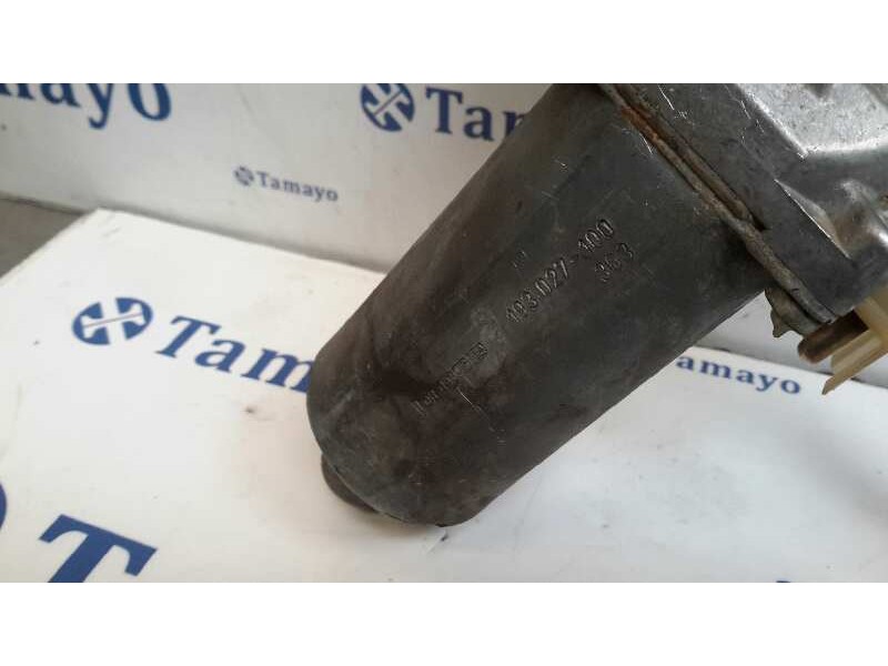 Recambio de elevalunas delantero derecho para mercedes-benz clase c (w202) berlina referencia OEM IAM 0130821638  