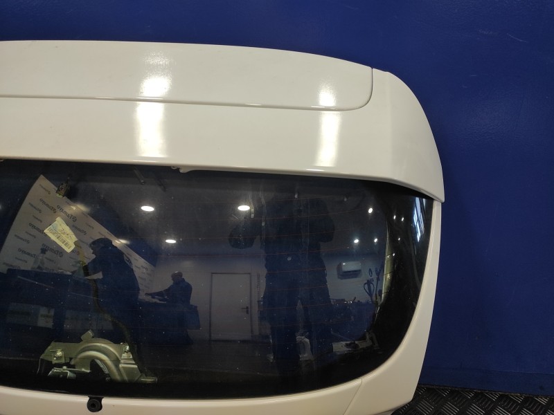 Recambio de porton trasero para ford fiesta (ccn) 1.25 16v cat referencia OEM IAM   