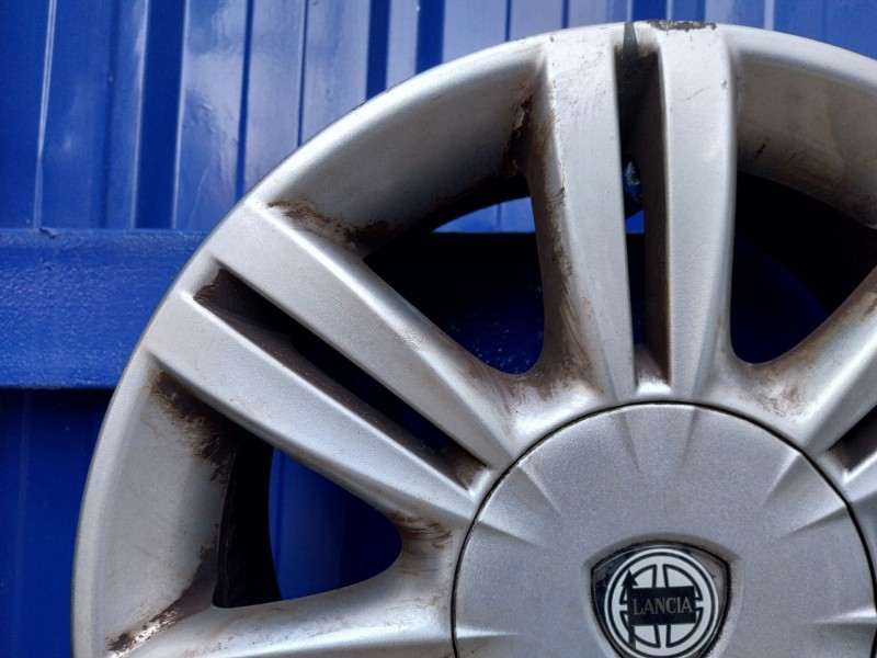 Recambio de llanta para lancia musa (184) referencia OEM IAM 51748730  