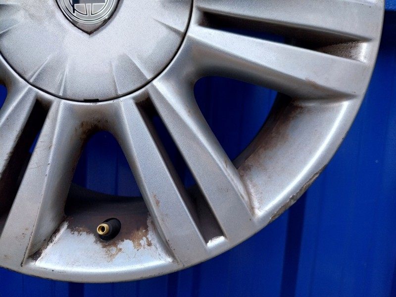 Recambio de llanta para lancia musa (184) referencia OEM IAM 51748730  