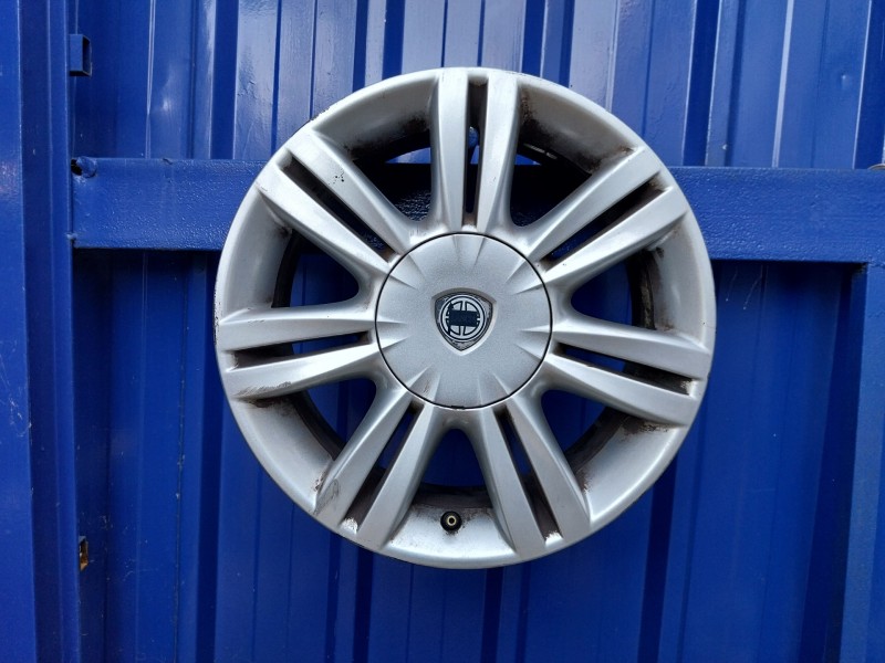 Recambio de llanta para lancia musa (184) referencia OEM IAM 51748730  