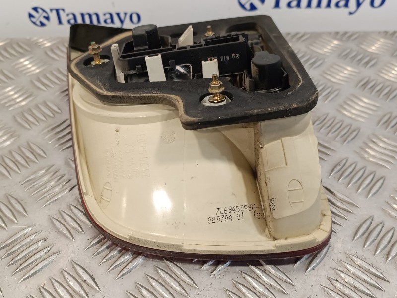 Recambio de piloto trasero izquierdo interior para volkswagen touareg (7la) 2.5 tdi referencia OEM IAM 7L6945093H  28269003