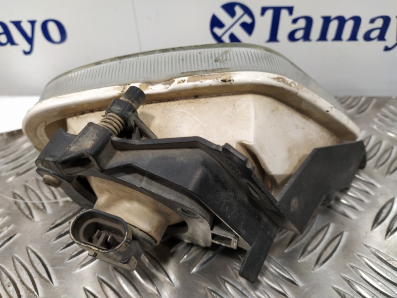 Recambio de faro antiniebla derecho para ford focus berlina (cak) referencia OEM IAM 2M5115K201AG  