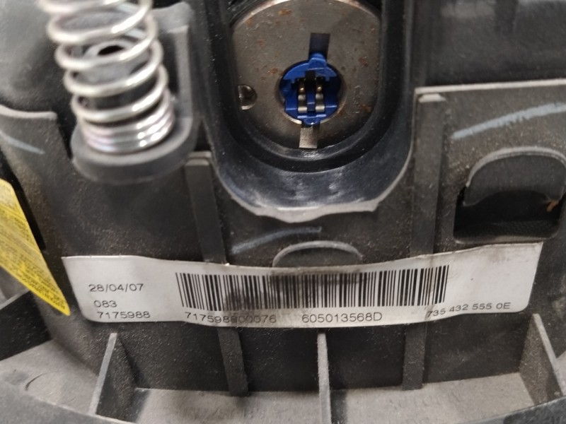 Recambio de airbag delantero izquierdo para fiat doblo (119) referencia OEM IAM 7354325550E  605013568D