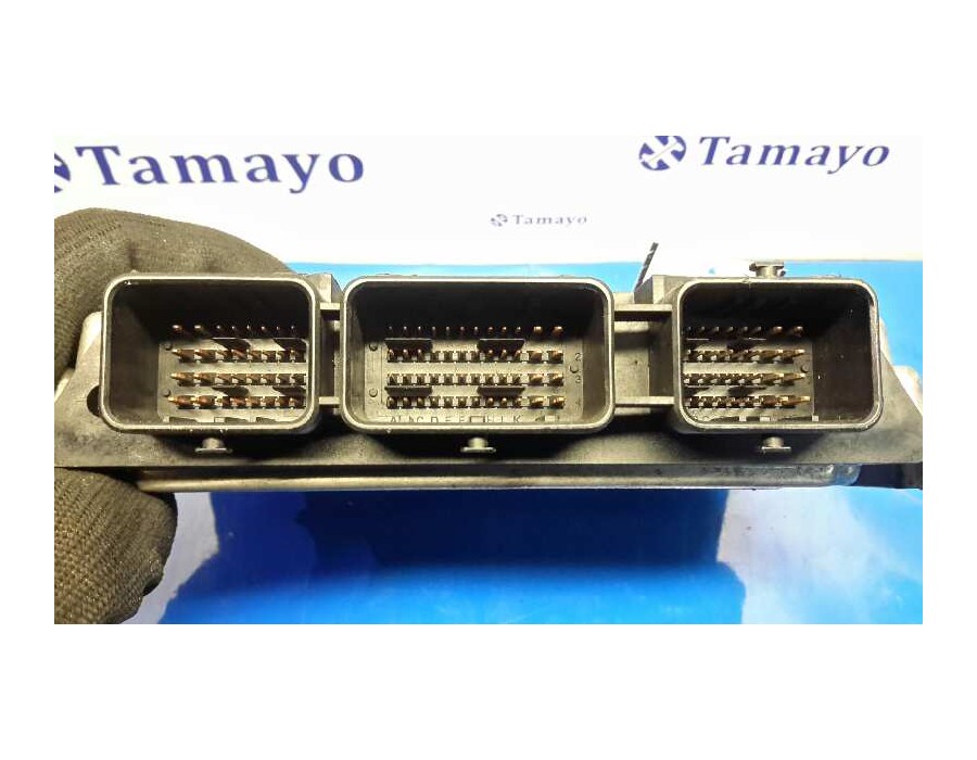 Recambio de centralita motor uce para peugeot 206 berlina 1.4 hdi referencia OEM IAM 0281012525 EDC16C34 9661728580