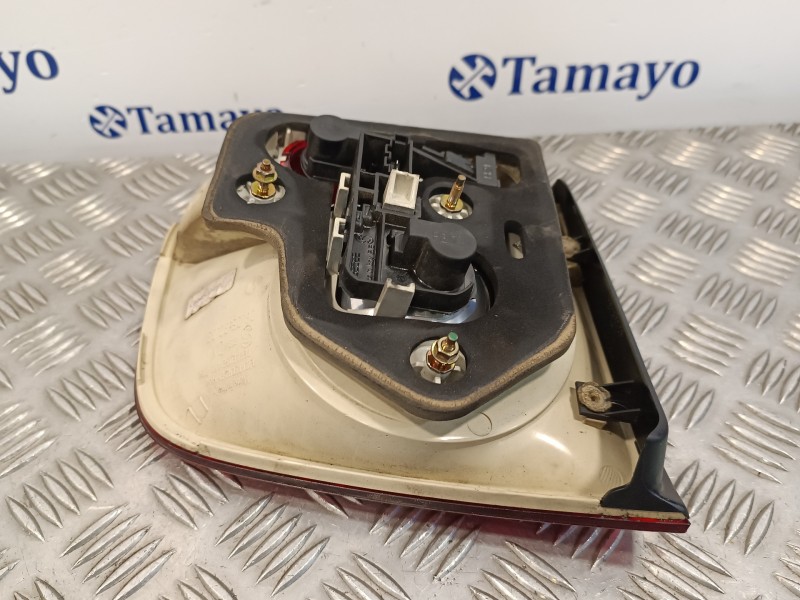 Recambio de piloto trasero derecho interior para volkswagen touareg (7la) 2.5 tdi referencia OEM IAM 7L6945094H  28268003