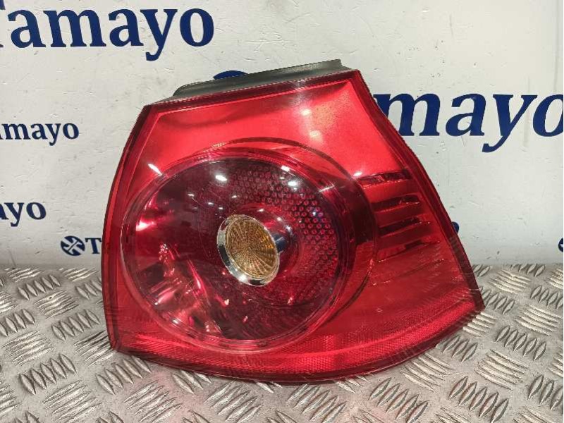 Recambio de piloto trasero derecho para volkswagen golf v berlina (1k1) referencia OEM IAM 1K6945096G  89032903