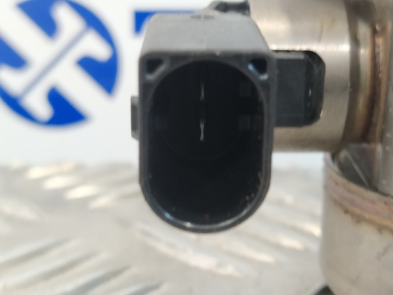Recambio de bomba combustible para volkswagen t-roc 1.5 16v tsi act referencia OEM IAM 05E127027D  