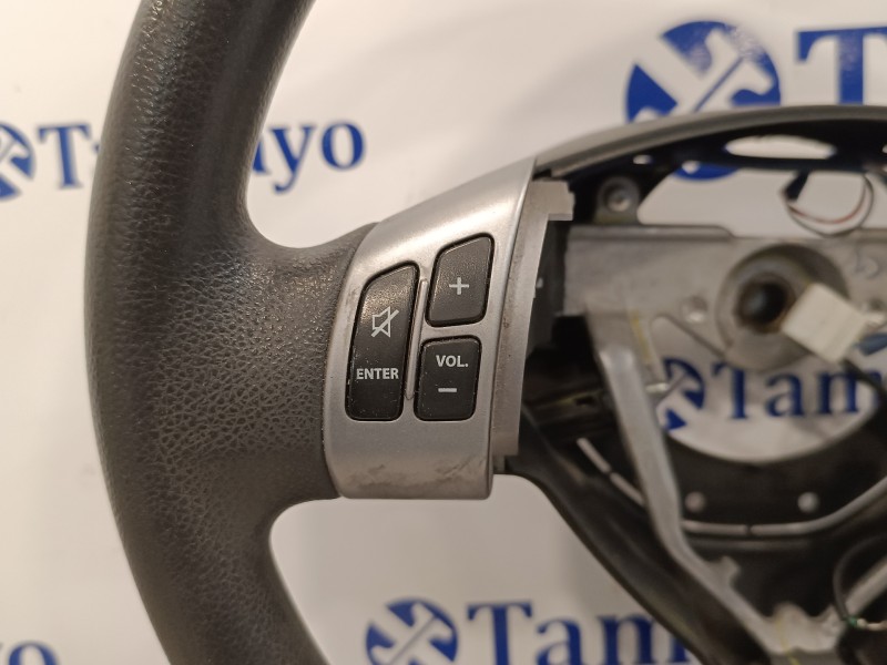 Recambio de volante para suzuki swift berlina (mz) referencia OEM IAM 13105610  