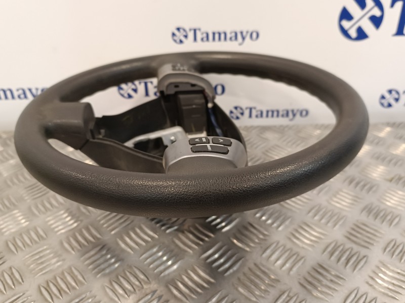 Recambio de volante para suzuki swift berlina (mz) referencia OEM IAM 13105610  