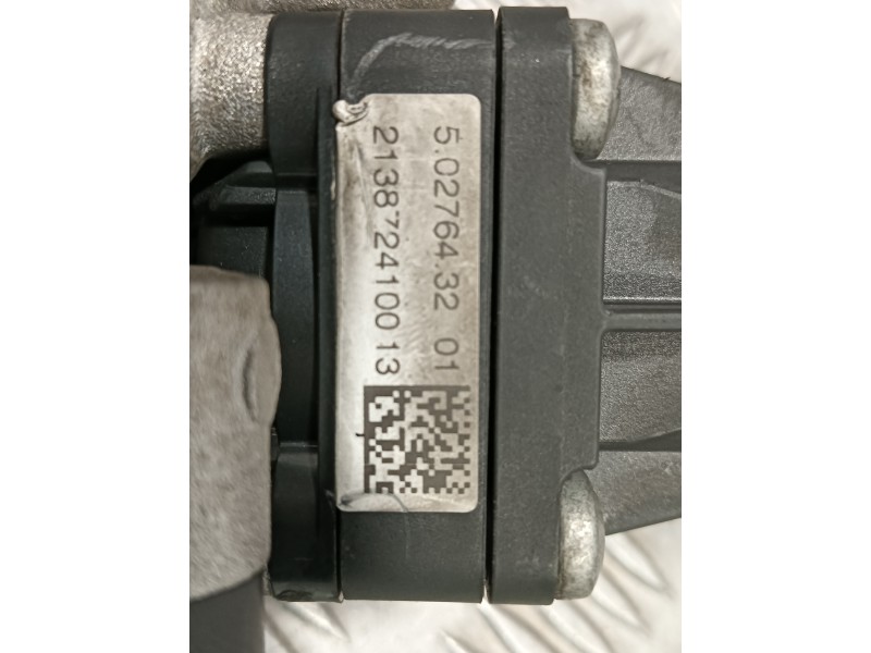 Recambio de valvula egr para land rover discovery sport referencia OEM IAM 5027643201 704924100 G4D39D475BB