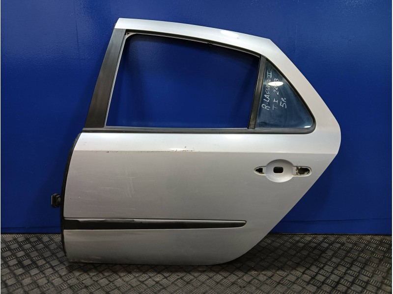 Recambio de puerta trasera izquierda para renault laguna ii (bg0) referencia OEM IAM  159834 