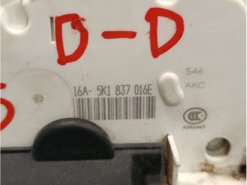 Recambio de cerradura puerta delantera derecha para seat leon (5f1) 1.6 tdi referencia OEM IAM 5K1837016E  