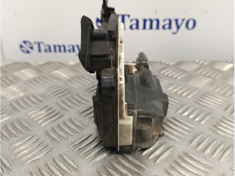 Recambio de cerradura puerta delantera derecha para seat leon (5f1) 1.6 tdi referencia OEM IAM 5K1837016E  