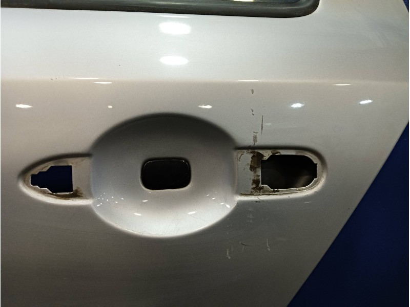 Recambio de puerta trasera izquierda para renault laguna ii (bg0) referencia OEM IAM  159834 