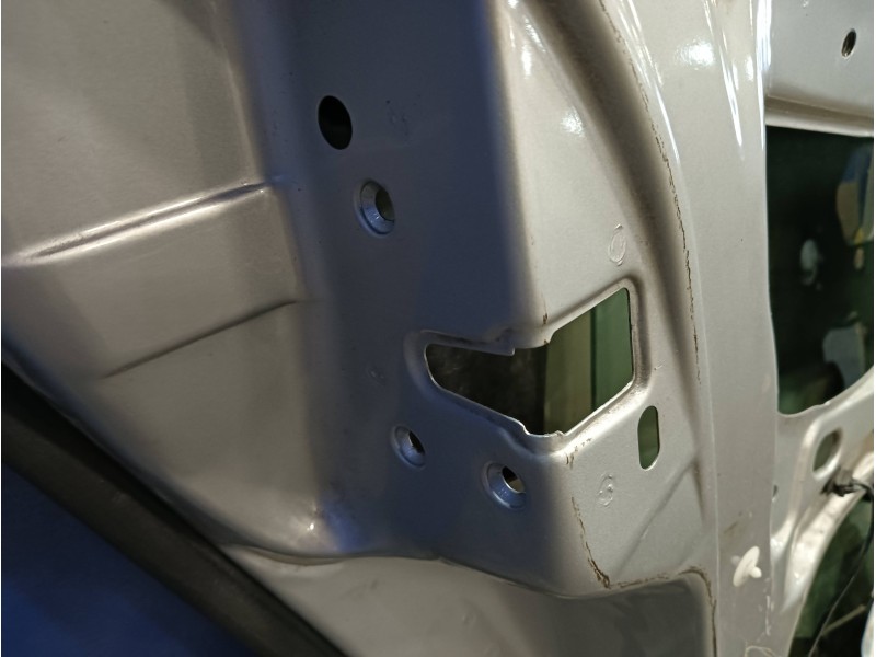 Recambio de puerta trasera izquierda para renault laguna ii (bg0) referencia OEM IAM  159834 