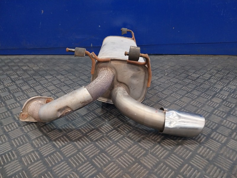 Recambio de silenciador trasero para nissan juke (f15) referencia OEM IAM 201001KD3A  