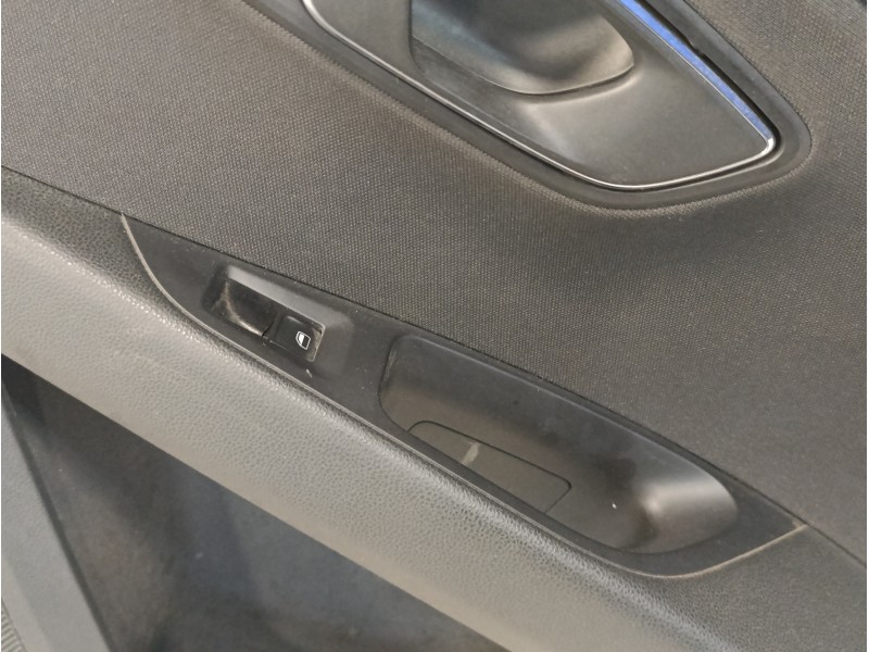 Recambio de guarnecido puerta trasera derecha para seat leon (5f1) 1.6 tdi referencia OEM IAM 5F4867134R  