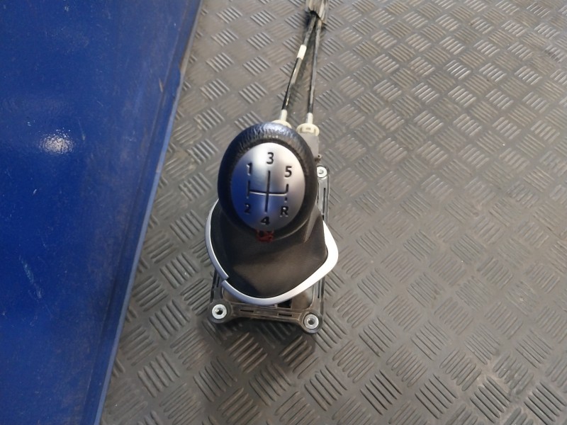 Recambio de palanca cambio para renault clio iii referencia OEM IAM 8200755871  3700010