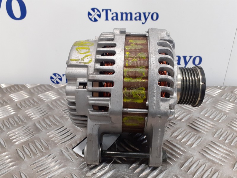 Recambio de alternador para nissan juke (f15) kuro referencia OEM IAM A2TJ1381  231001KM1A